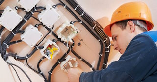 Электромонтаж под ключ от 572 руб в Лесосибирске - ЭлектроЛсс